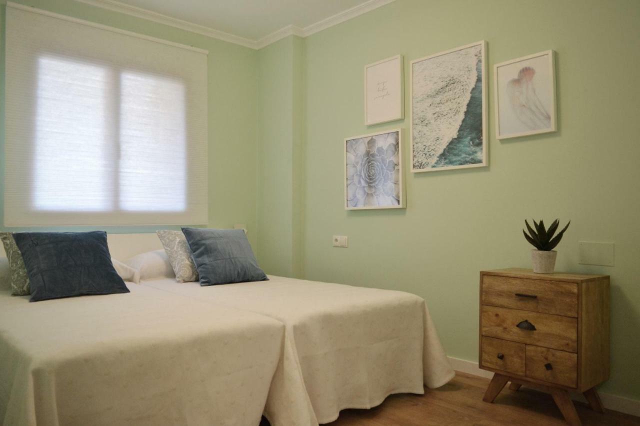 Rumoholidays Proa Playa Del Cura 또레비에하 외부 사진